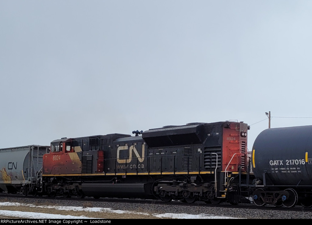 CN 8924